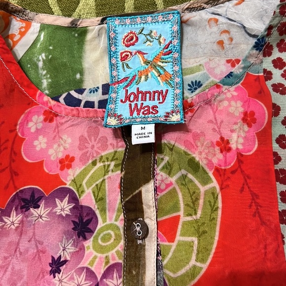 Johnny Was luxe boho style blouse  size medium see measurements - Picture 8 of 9